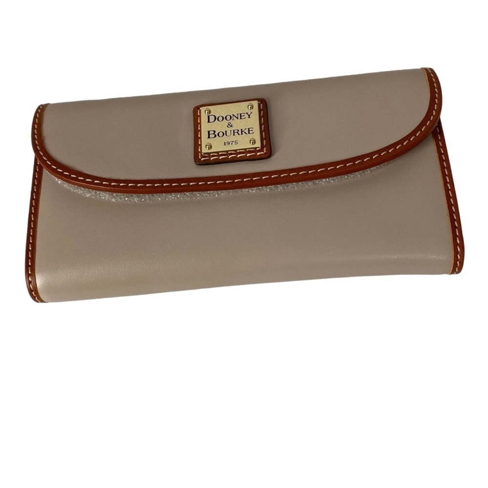 Dooney & bourke women’s Oyster trifold leather wallet - Picture 4 of 4